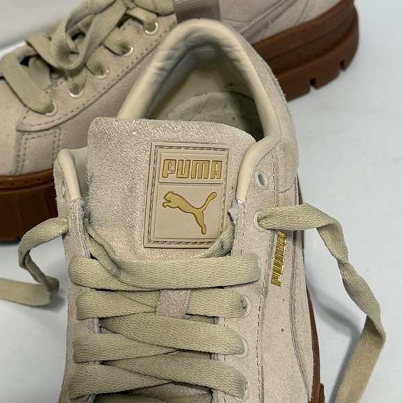 Puma Beige Sneakers with Tan Soles - Picture 5 of 8
